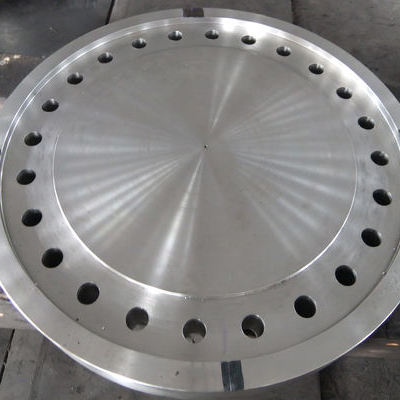 Nauwkeurig bewerkte roestvrijstalen schijven - 2500 mm buitendiameter SS316 en A105 pijpflens